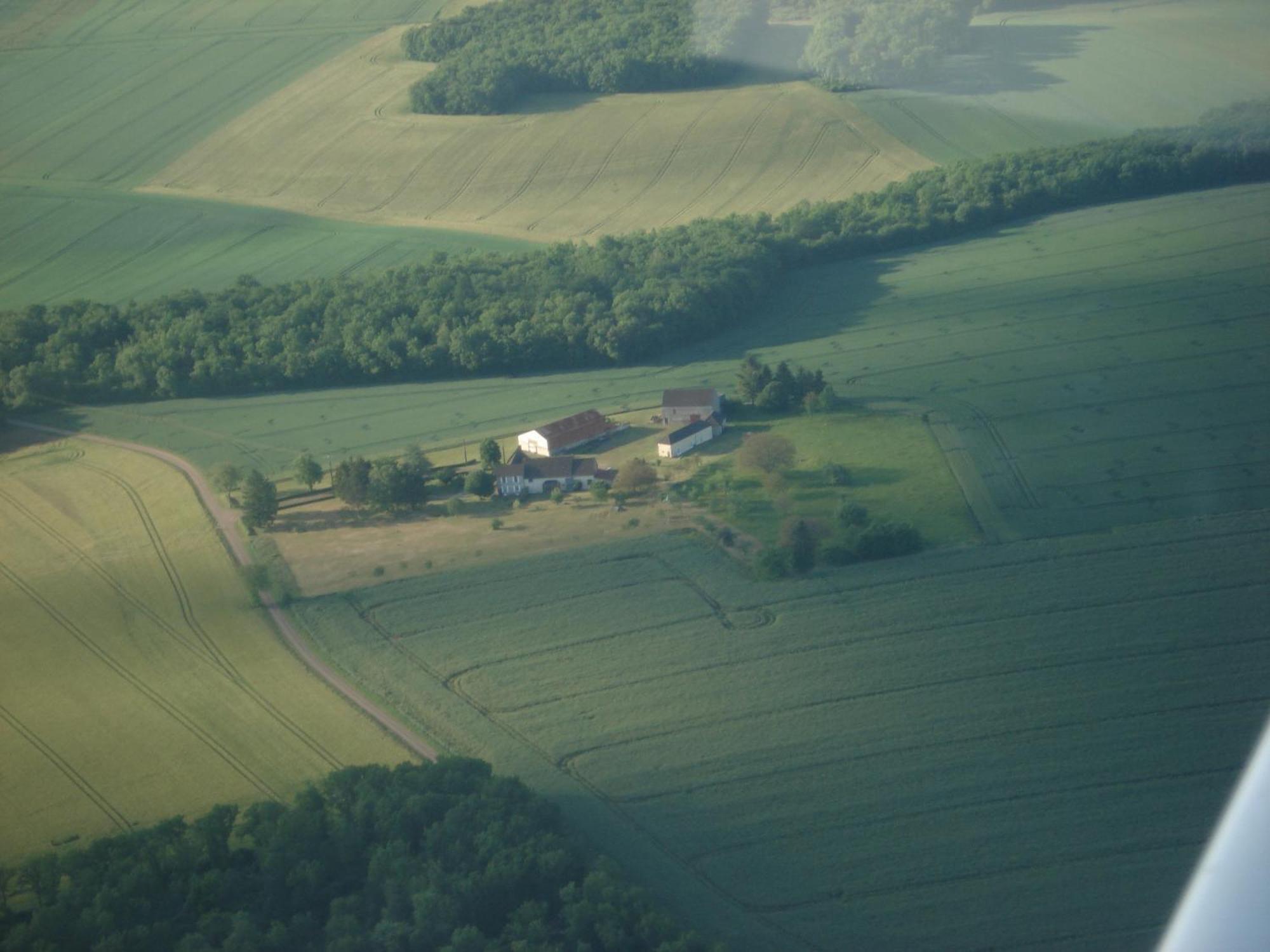 Vila Gite En Forterre Druyes-les-Belles-Fontaines Exteriér fotografie